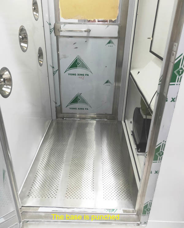 L'unité de douche d'air de Cleanroom de ROHS se relient au contrôle de collecteur de poussière par le PLC et l'écran tactile 4
